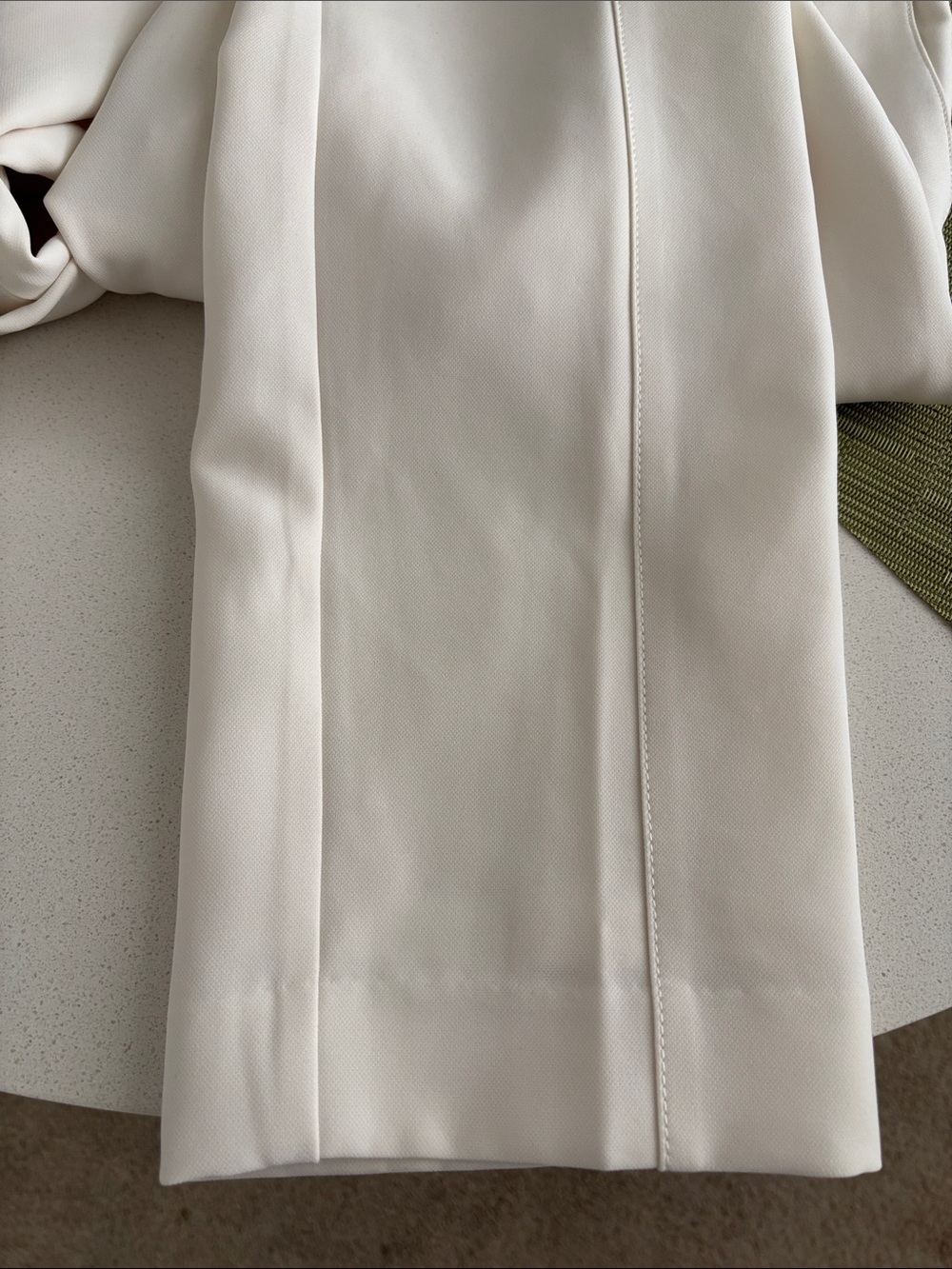 Ann Taylor Tie Waist Ankle Pants in Winter White - Size 4 - Picture 8 of 8